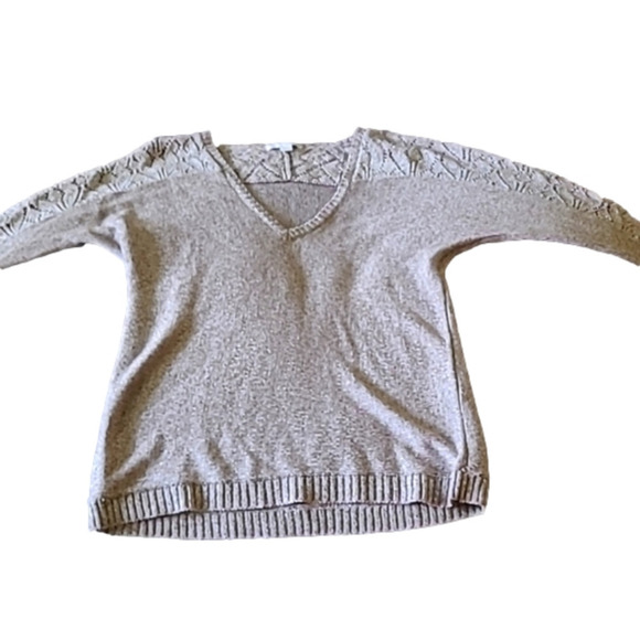 New York & Company Sweaters - New York and Company 3/4 sleeves Sweater Size small